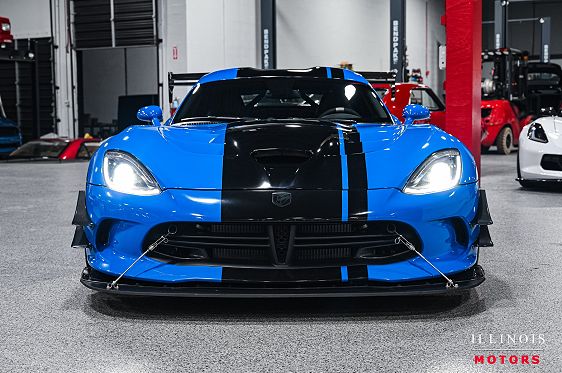 2017 Dodge Viper - 9