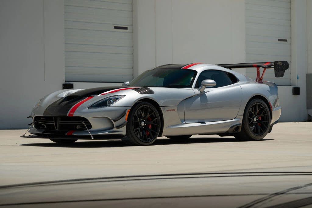 2016 Dodge Viper GTC