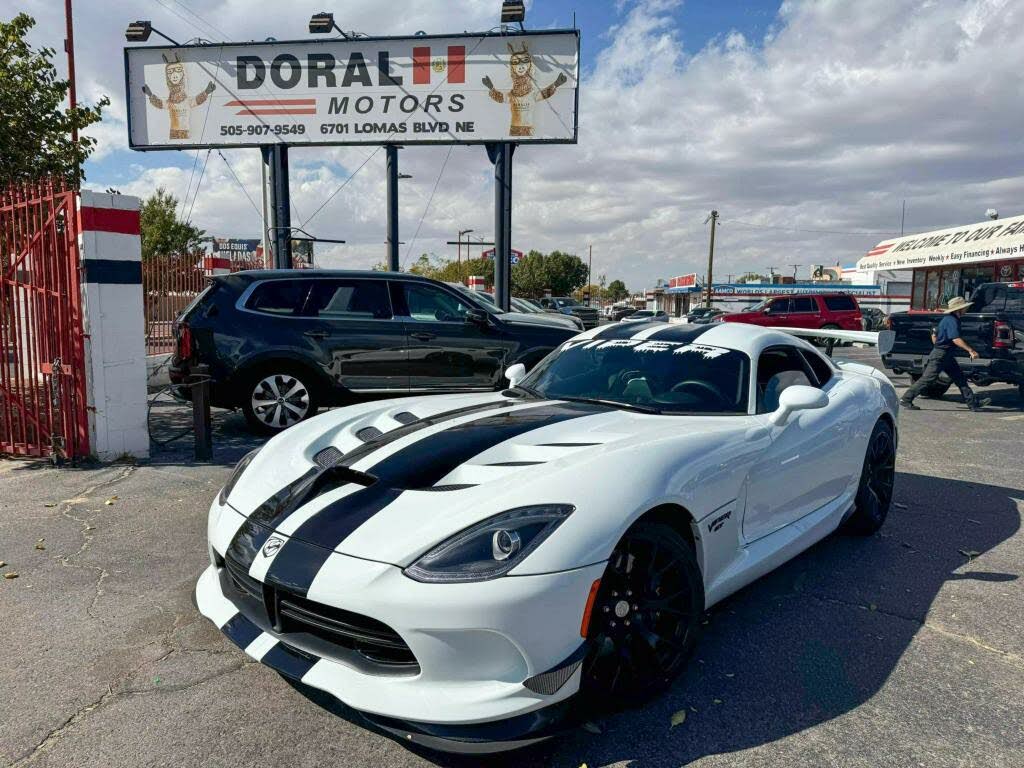 Vehicle Image 1 of 40 for 2017 Dodge Viper