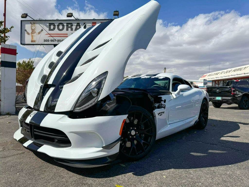 2017 Dodge Viper - 9