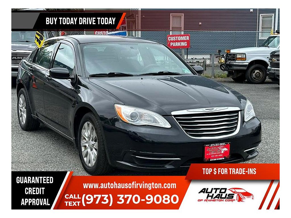 2012 Chrysler 200 LX