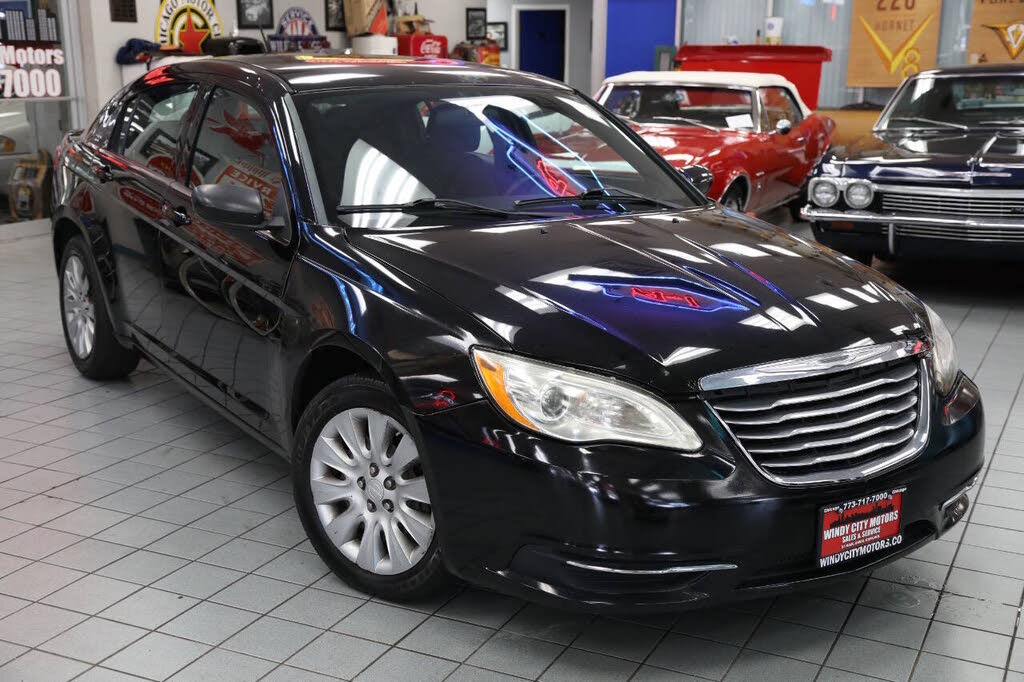 2014 Chrysler 200 LX