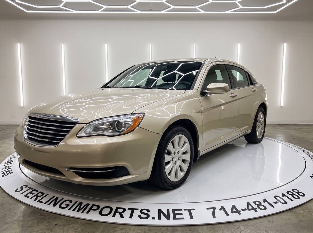 2014 Chrysler 200 LX