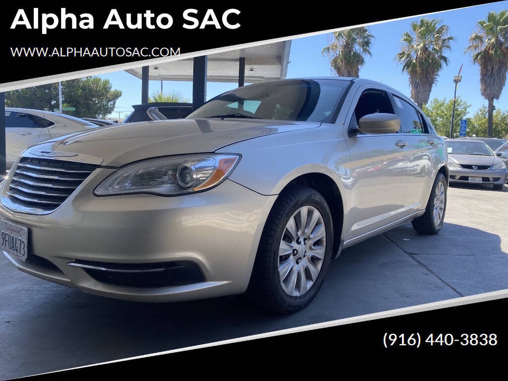 2014 Chrysler 200 LX