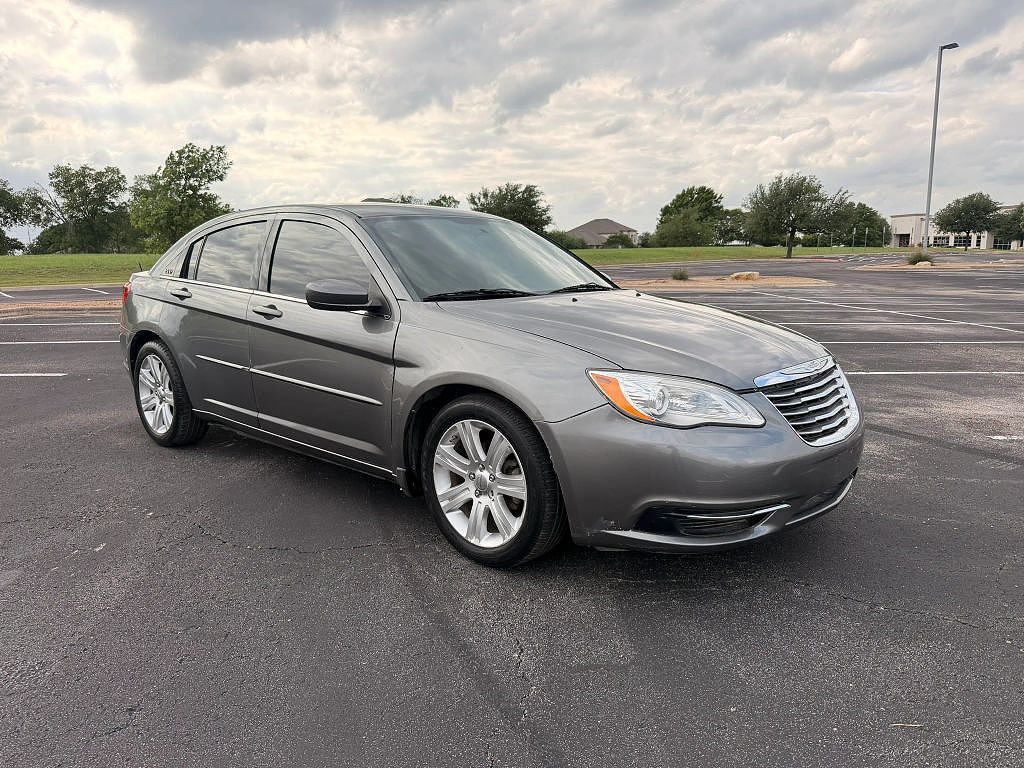2012 Chrysler 200 LX