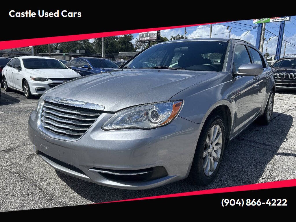 2013 Chrysler 200 Touring