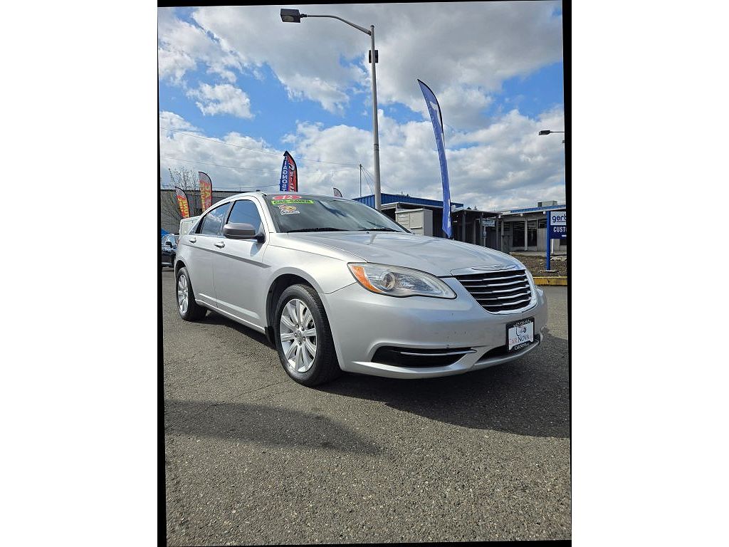 2012 Chrysler 200 Touring