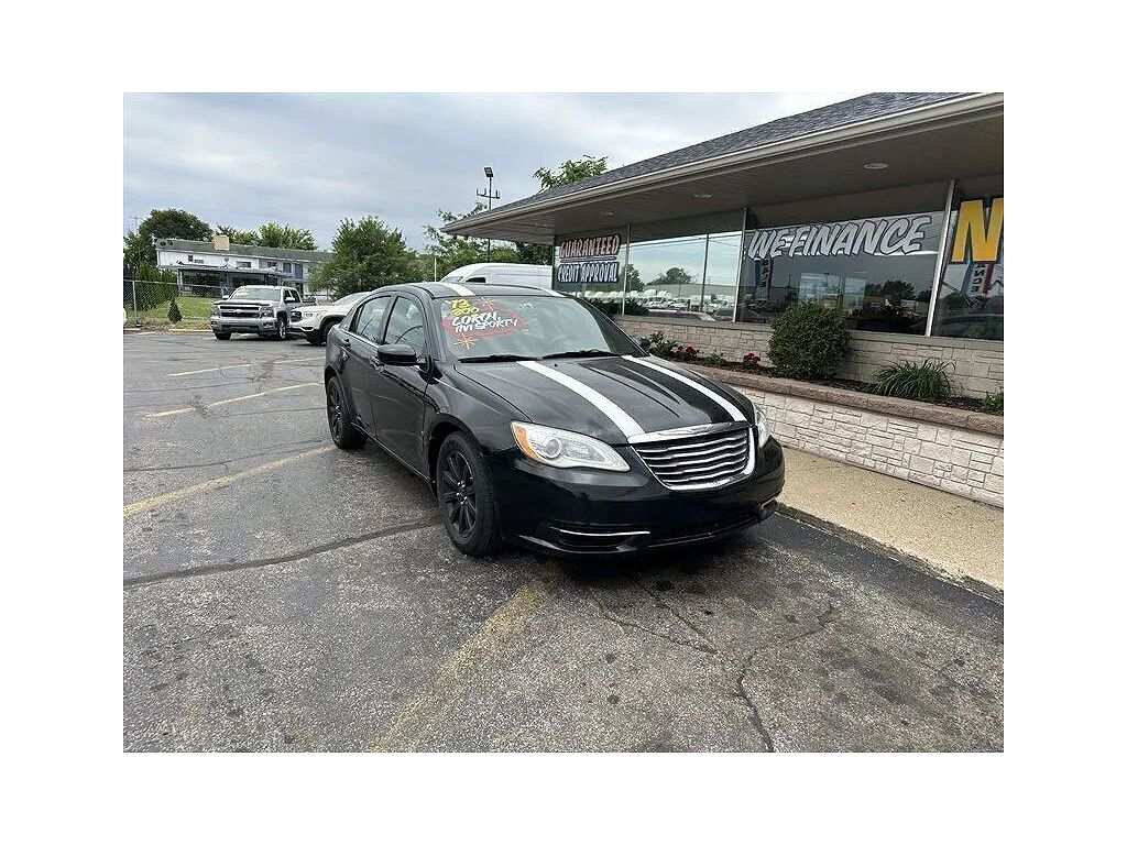 2013 Chrysler 200 Touring