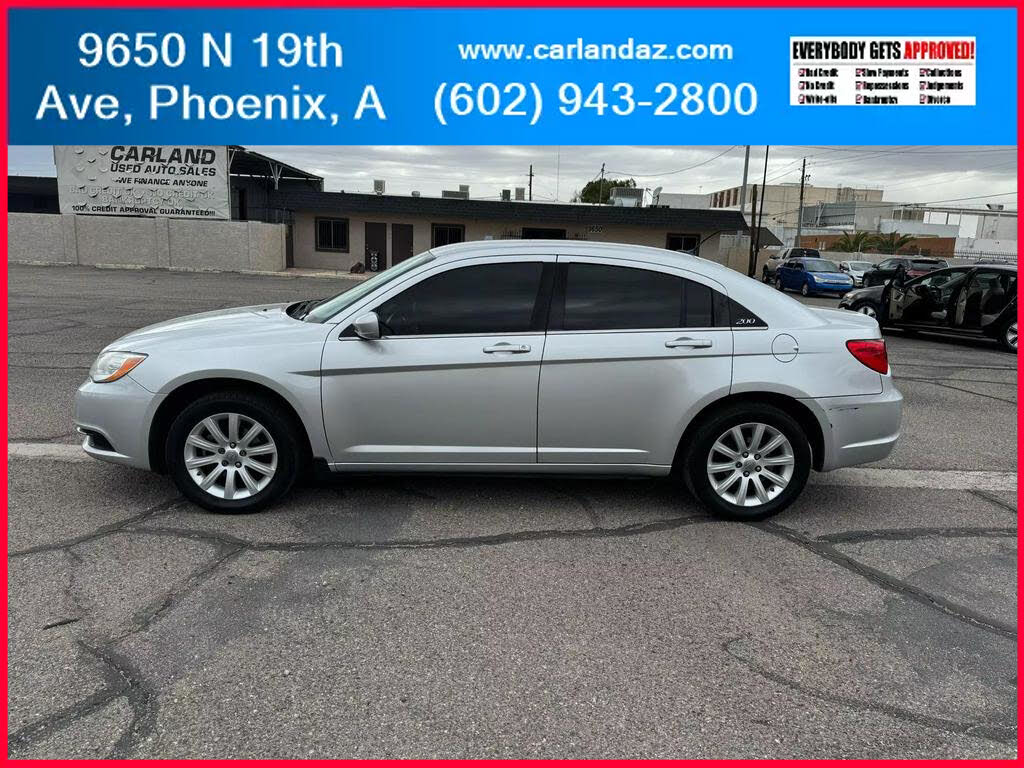 2012 Chrysler 200 Touring