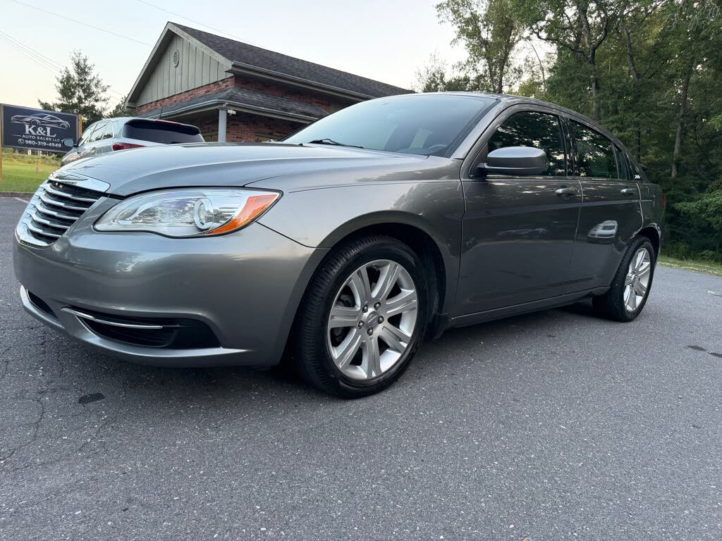 2012 Chrysler 200 Touring