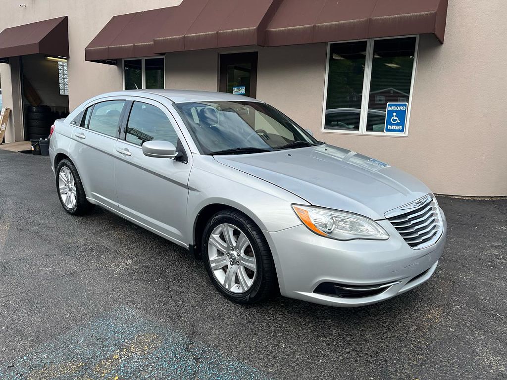 2012 Chrysler 200 Touring