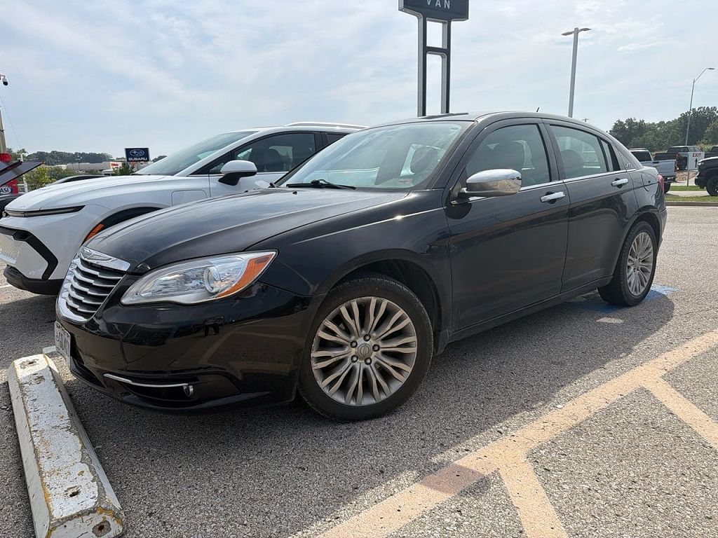 2012 Chrysler 200 Limited