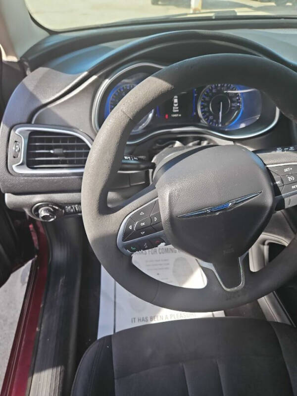 2015 Chrysler 200 - 5