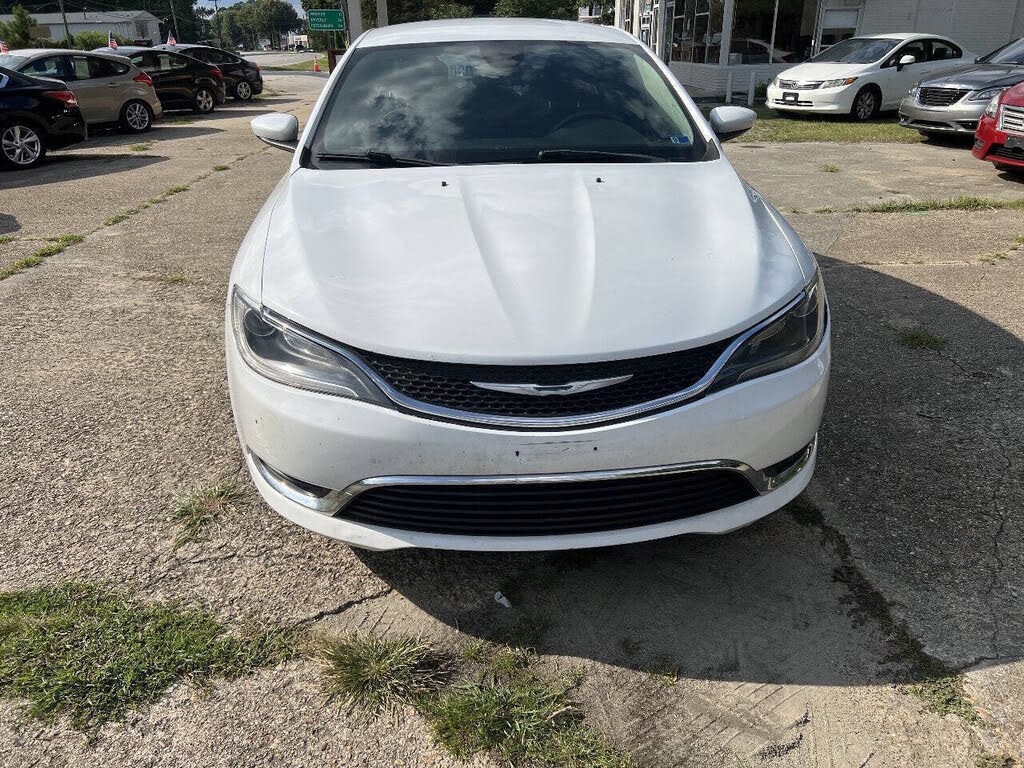 2015 Chrysler 200 Limited