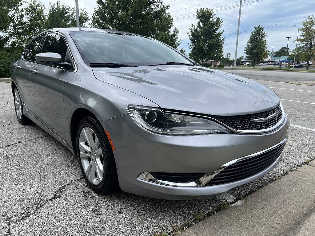 2016 Chrysler 200 Limited