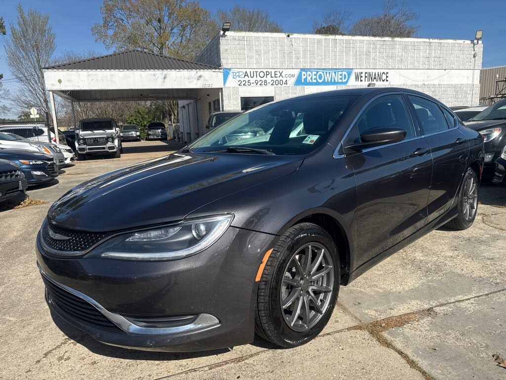 2017 Chrysler 200 Limited Platinum