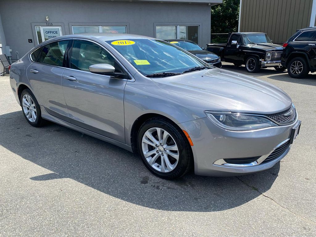 2015 Chrysler 200 Limited