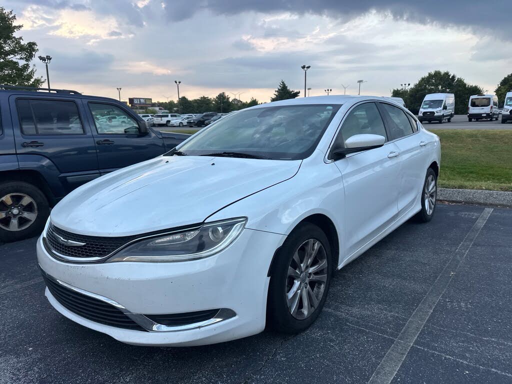 2016 Chrysler 200 Limited