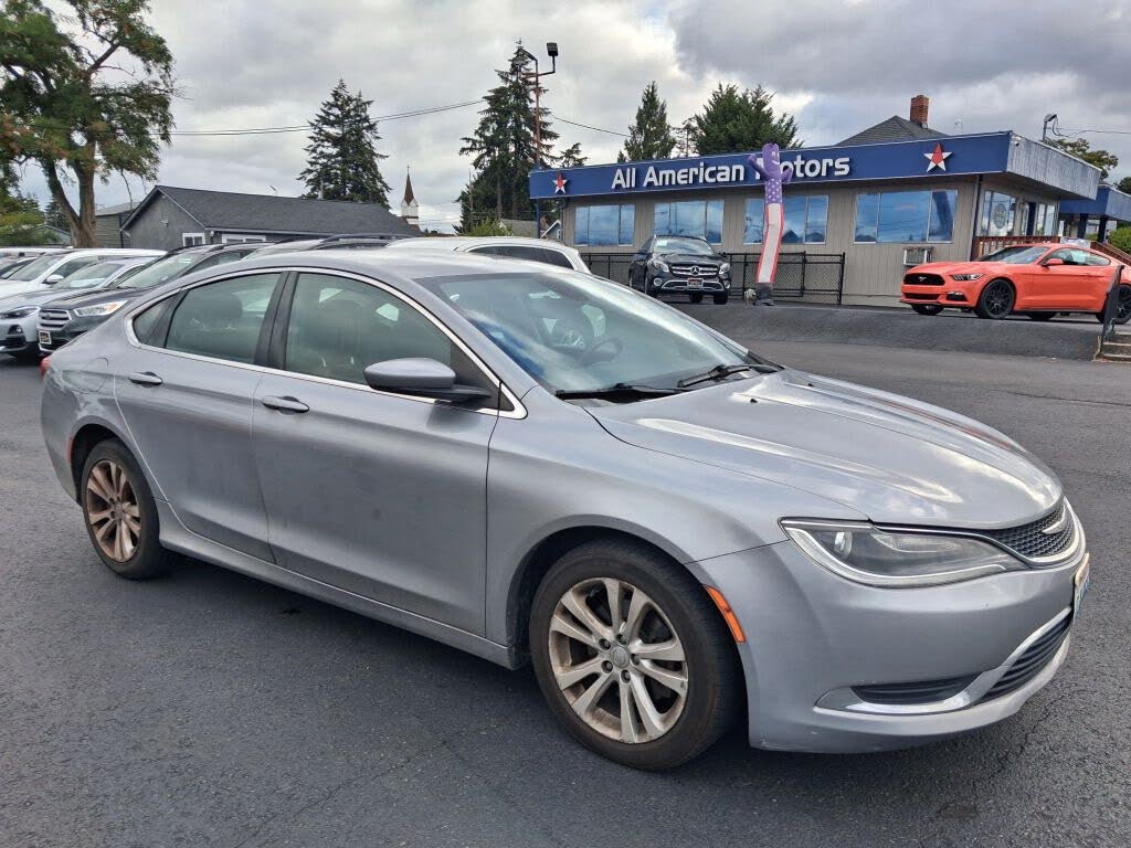 2016 Chrysler 200 Limited