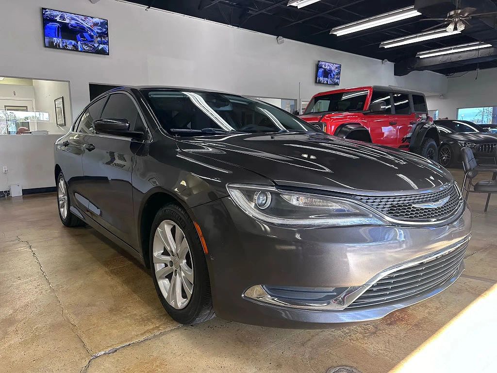 2015 Chrysler 200 Limited