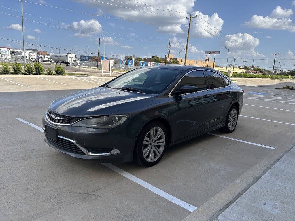 2015 Chrysler 200 Limited