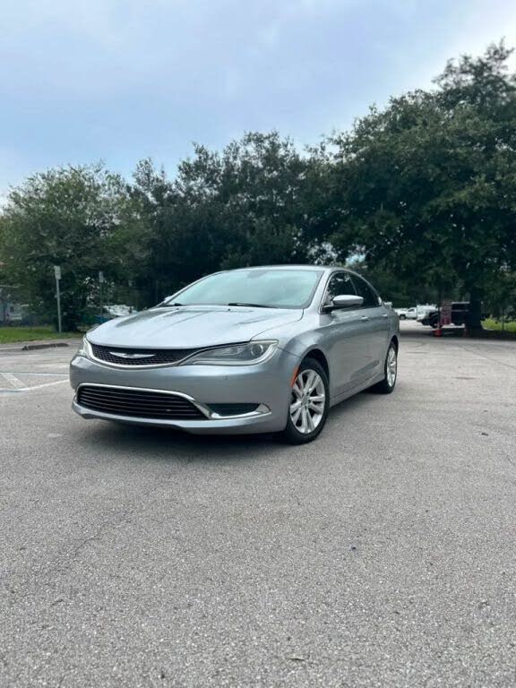 2015 Chrysler 200 Limited