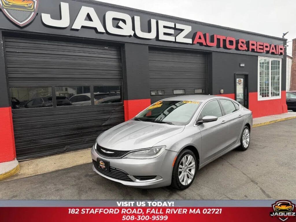 2015 Chrysler 200 Limited