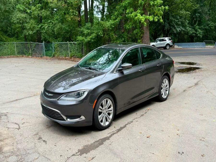 2015 Chrysler 200 Limited