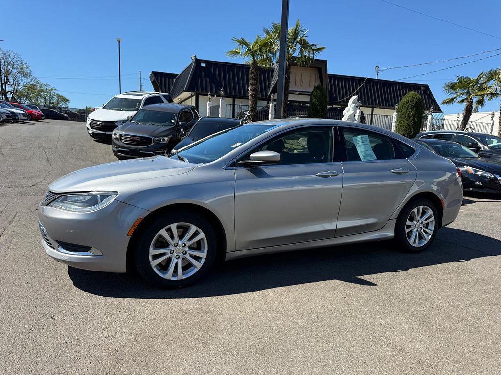 2016 Chrysler 200 Limited