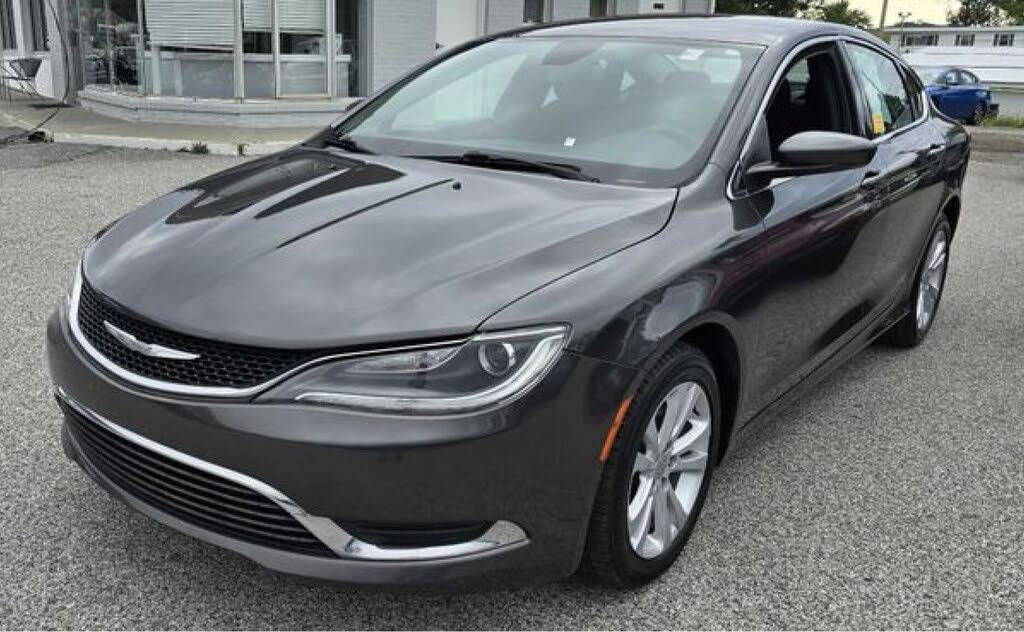 2015 Chrysler 200 Limited