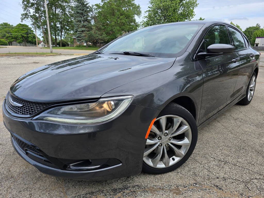 2015 Chrysler 200 S