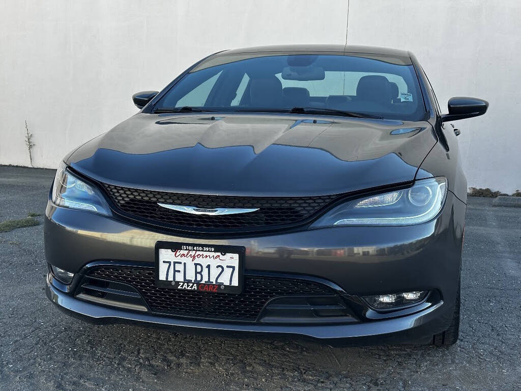 2015 Chrysler 200 S