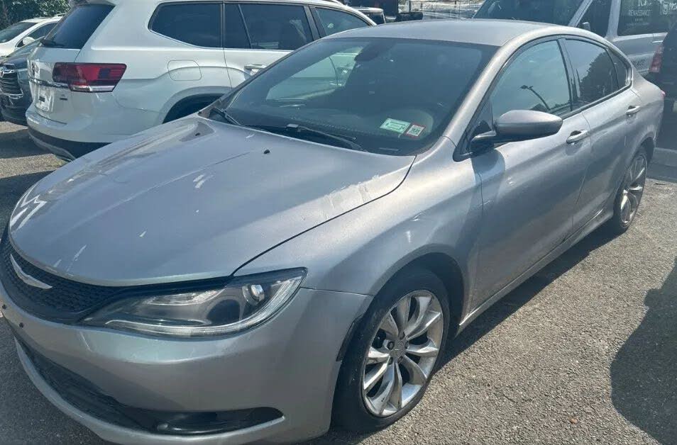 2015 Chrysler 200 S