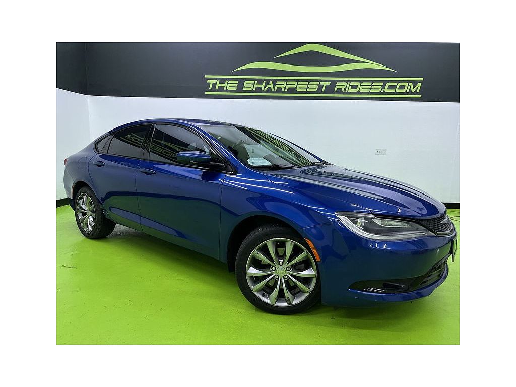 2016 Chrysler 200 S