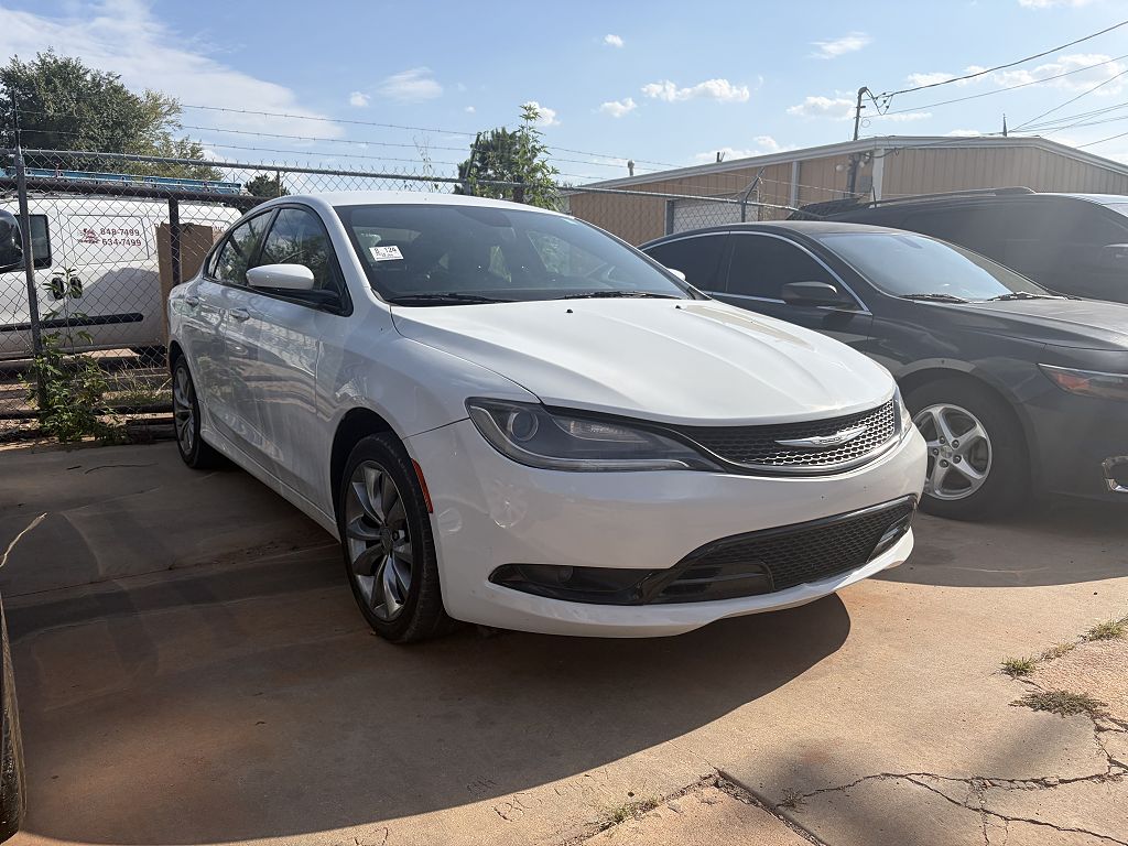 2016 Chrysler 200 S