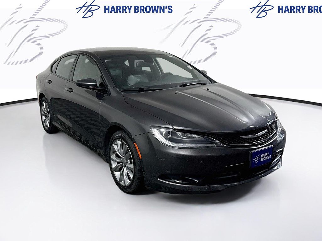 2015 Chrysler 200 S