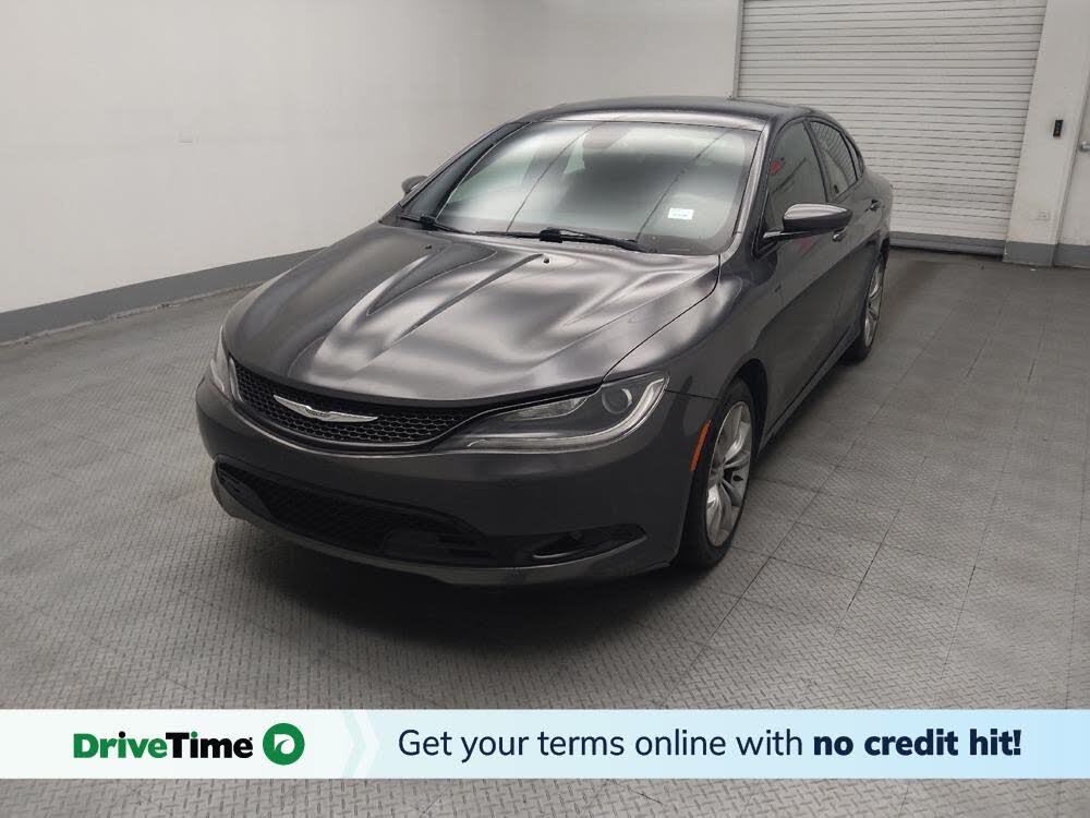 2016 Chrysler 200 S