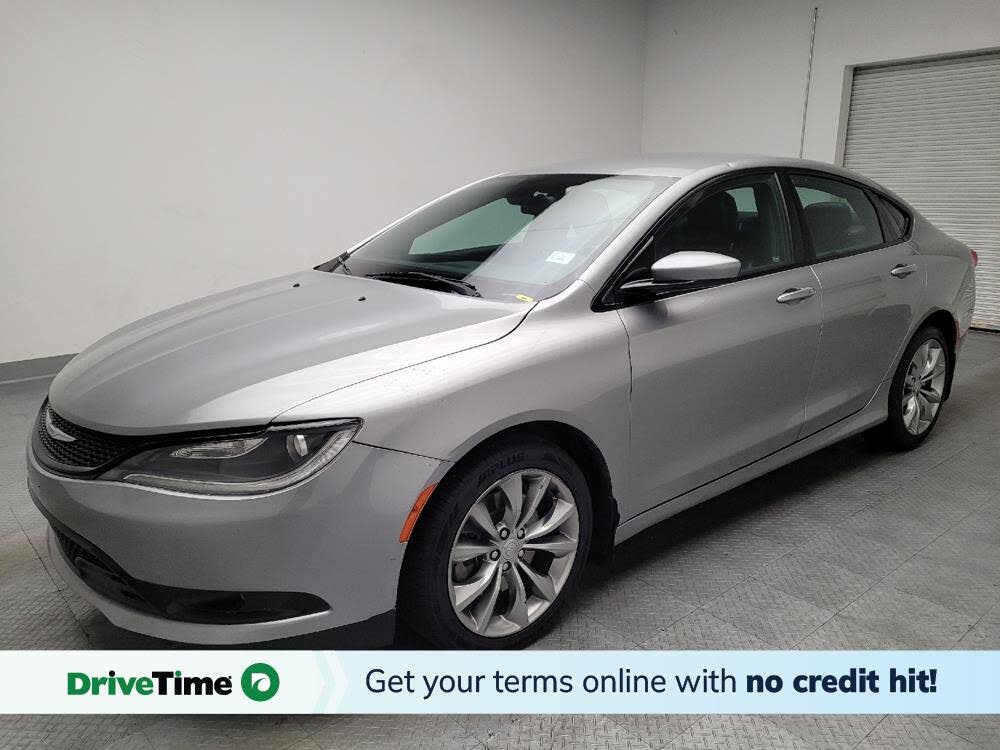 2015 Chrysler 200 S