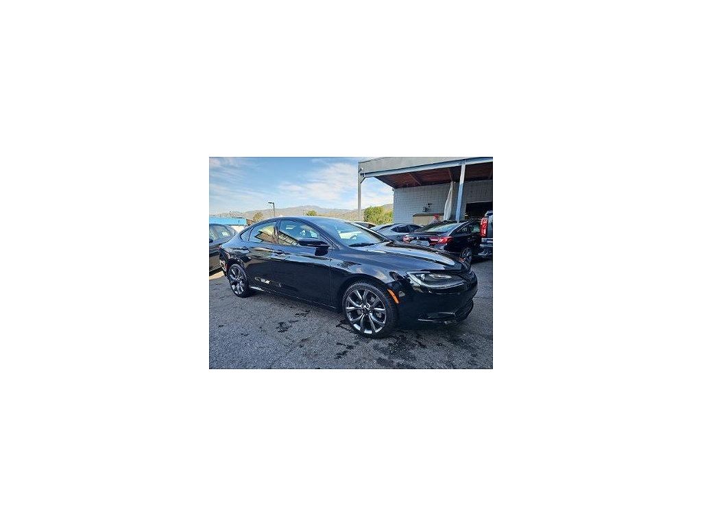 2015 Chrysler 200 S