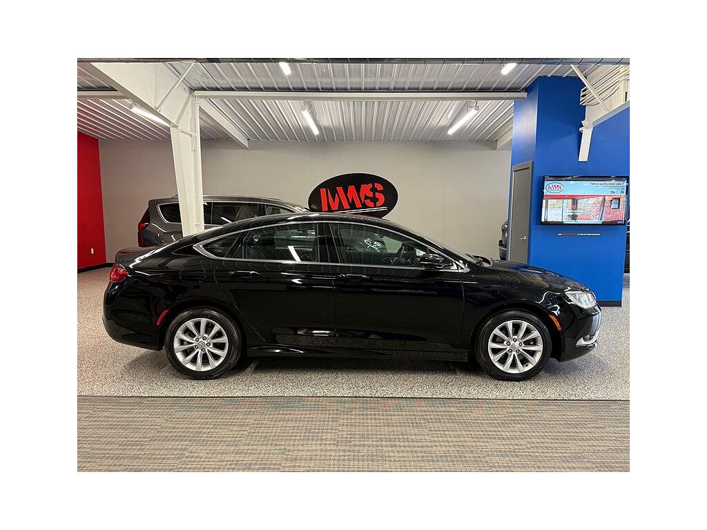 2015 Chrysler 200 C
