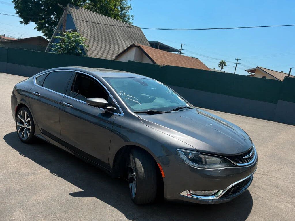 2015 Chrysler 200 C