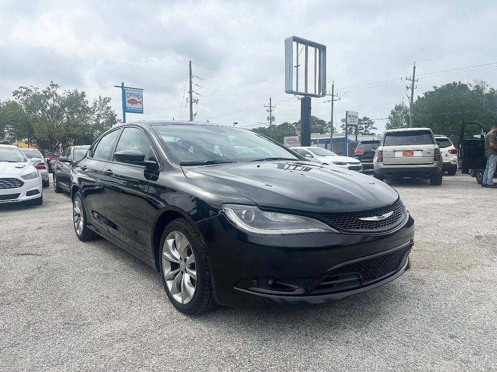 2015 Chrysler 200 S