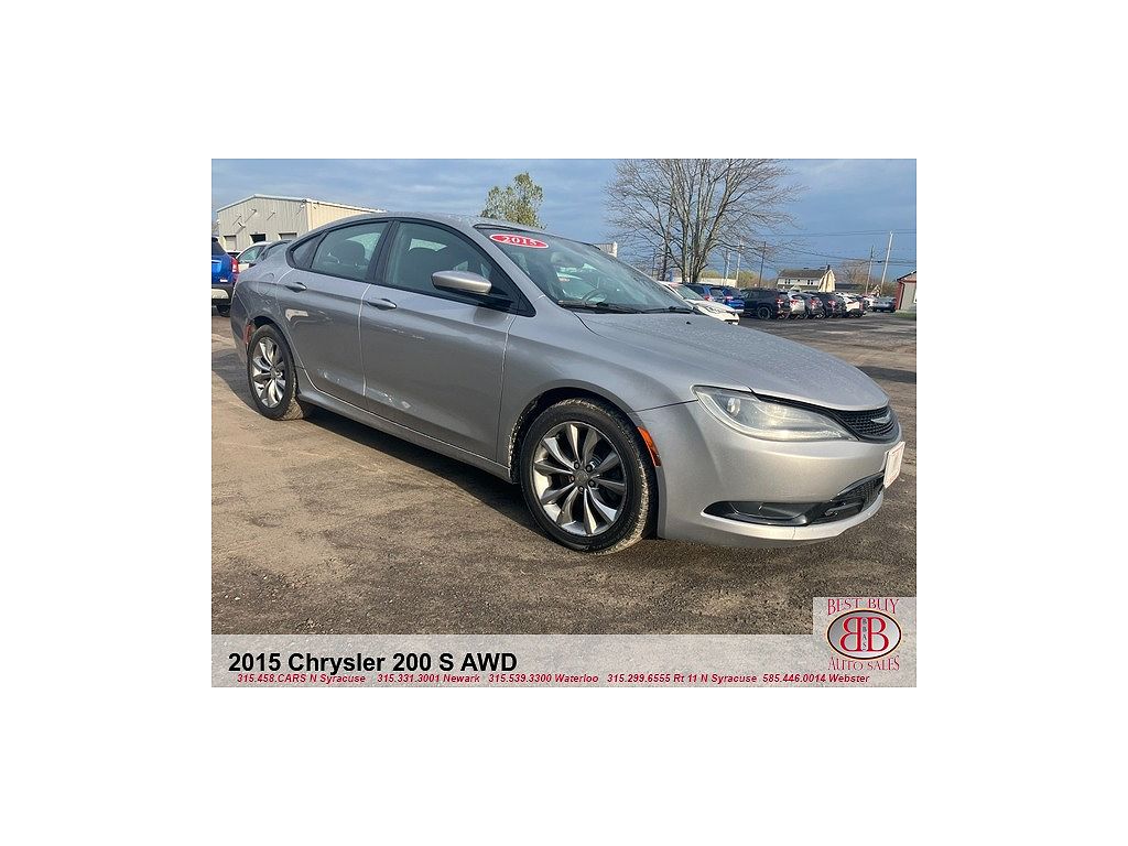 2015 Chrysler 200 S