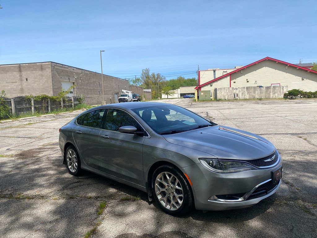 2016 Chrysler 200 C