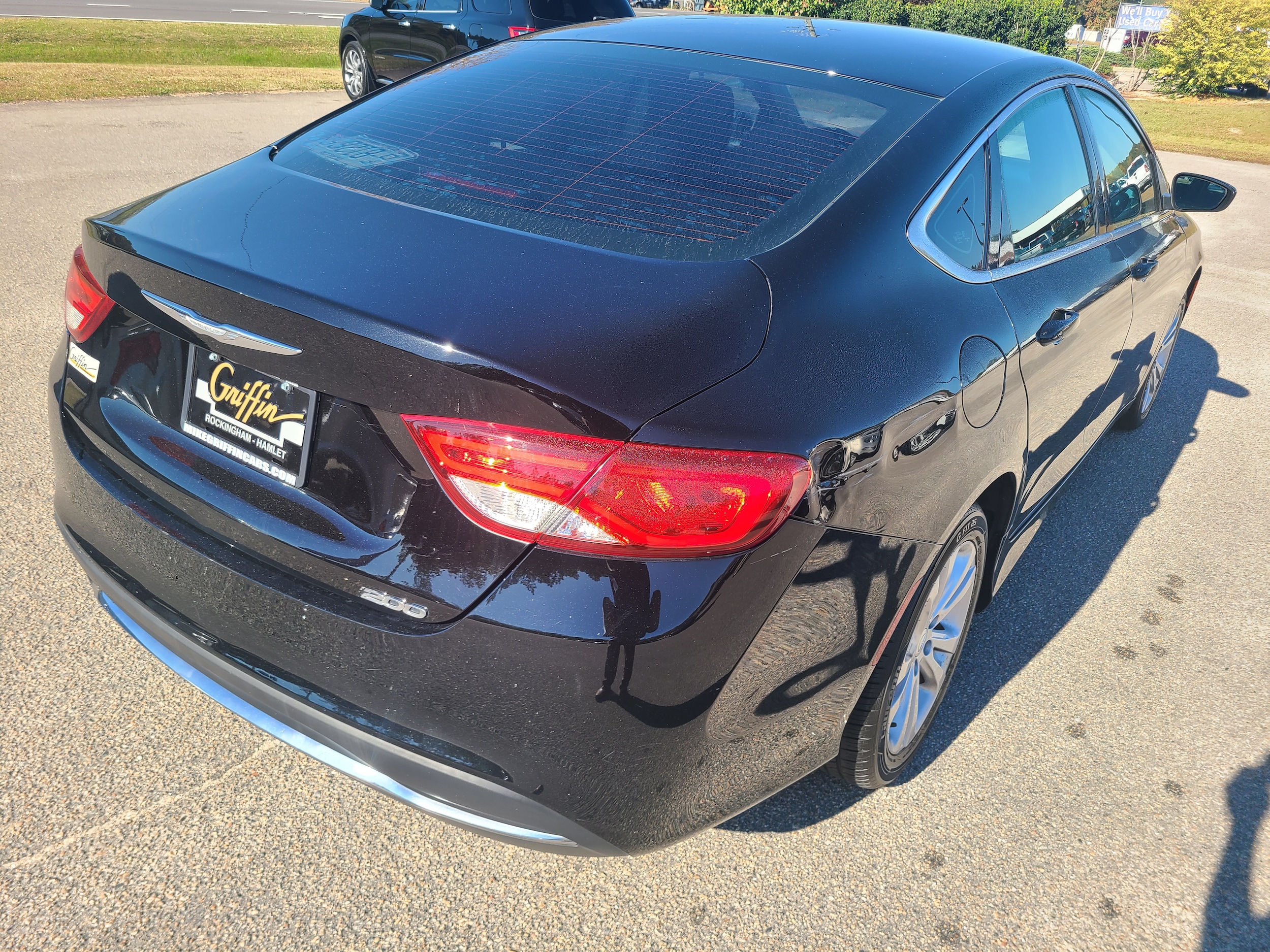 Vehicle Image 22 of 35 for 2017 Chrysler 200