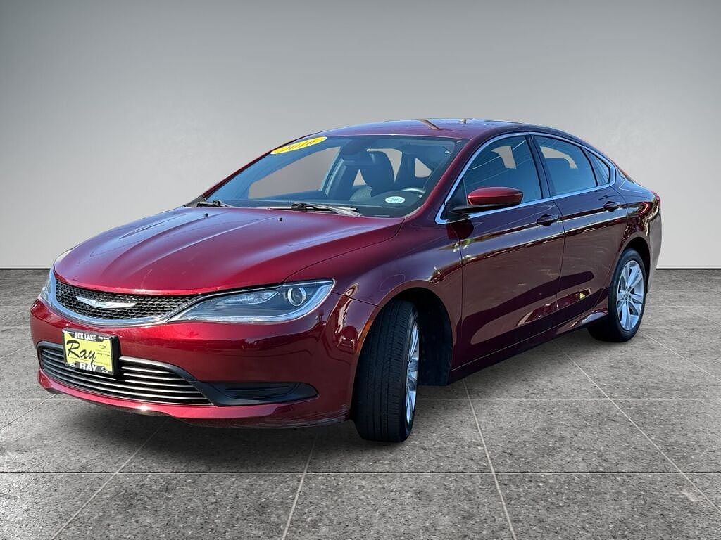 2016 Chrysler 200 Touring