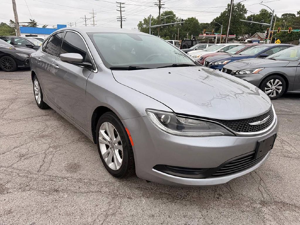 2016 Chrysler 200 Touring
