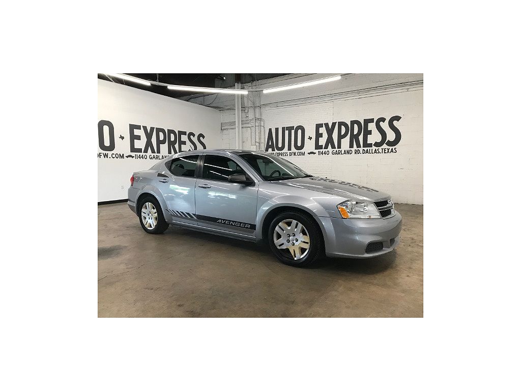 2013 Dodge Avenger SE
