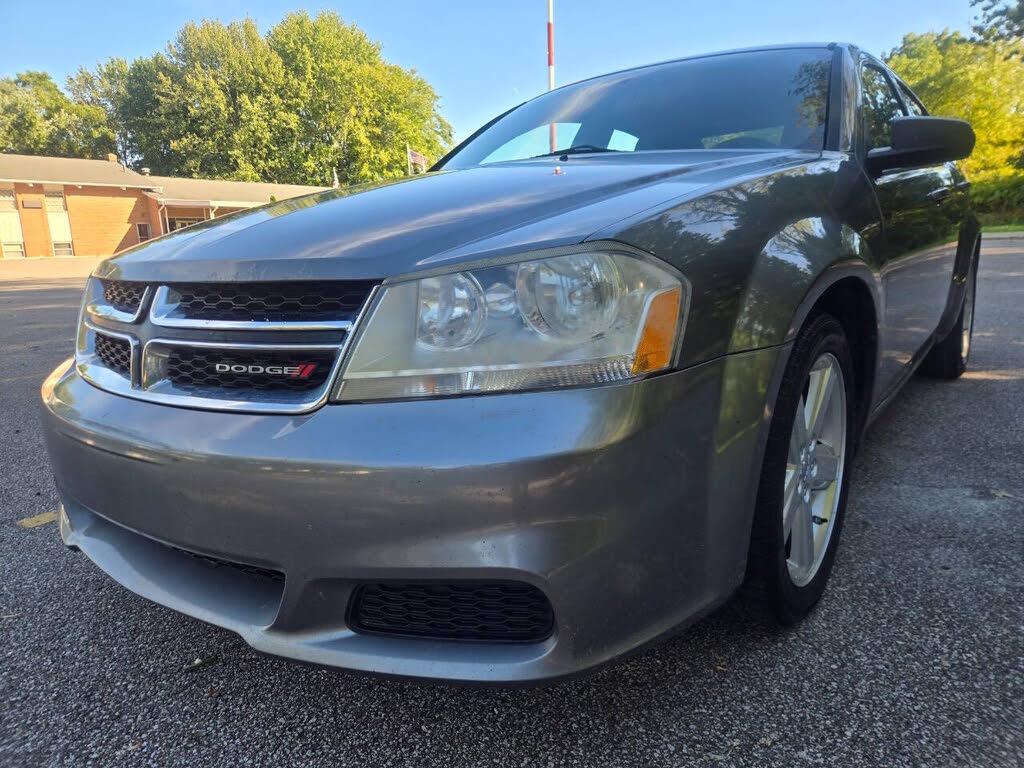2013 Dodge Avenger SE