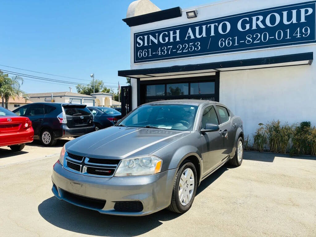 2013 Dodge Avenger SE